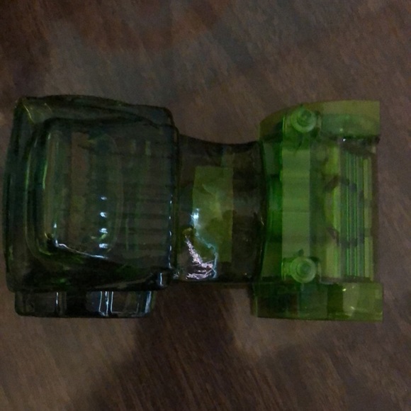 Vintage Avon After shave decanter. Still full. - Picture 7 of 8